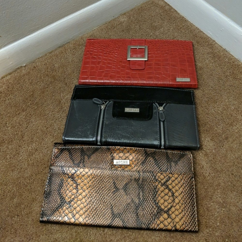Purse - Picture 4 of 4